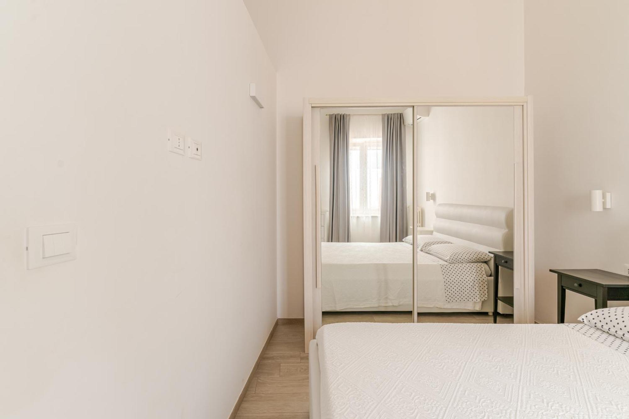 La Casa Di Nonna Apartment ออสตูนี ภายนอก รูปภาพ