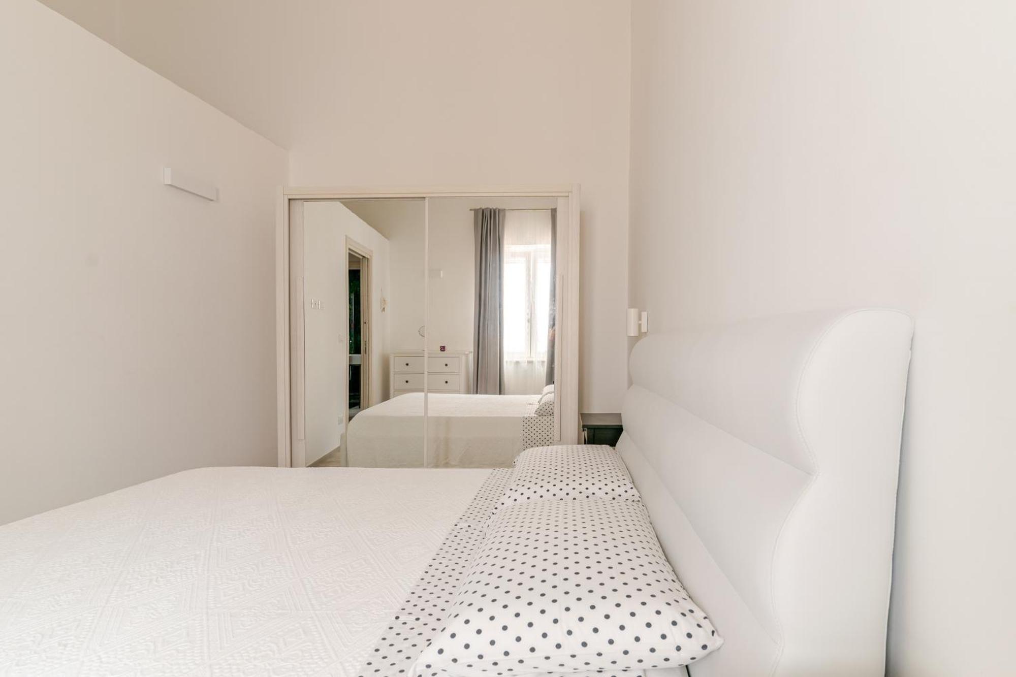 La Casa Di Nonna Apartment ออสตูนี ภายนอก รูปภาพ