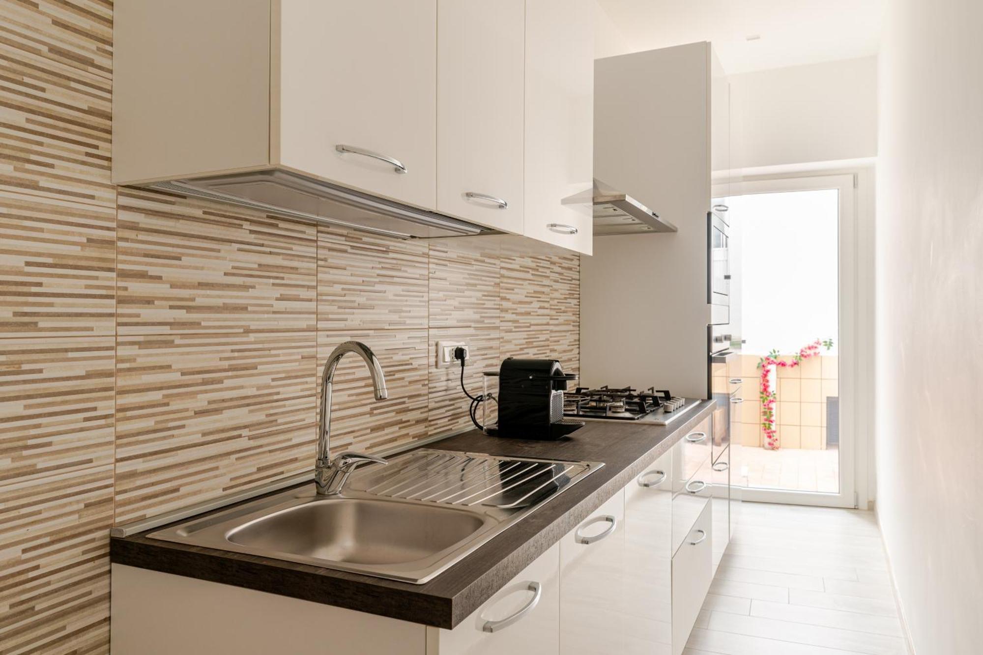 La Casa Di Nonna Apartment ออสตูนี ภายนอก รูปภาพ
